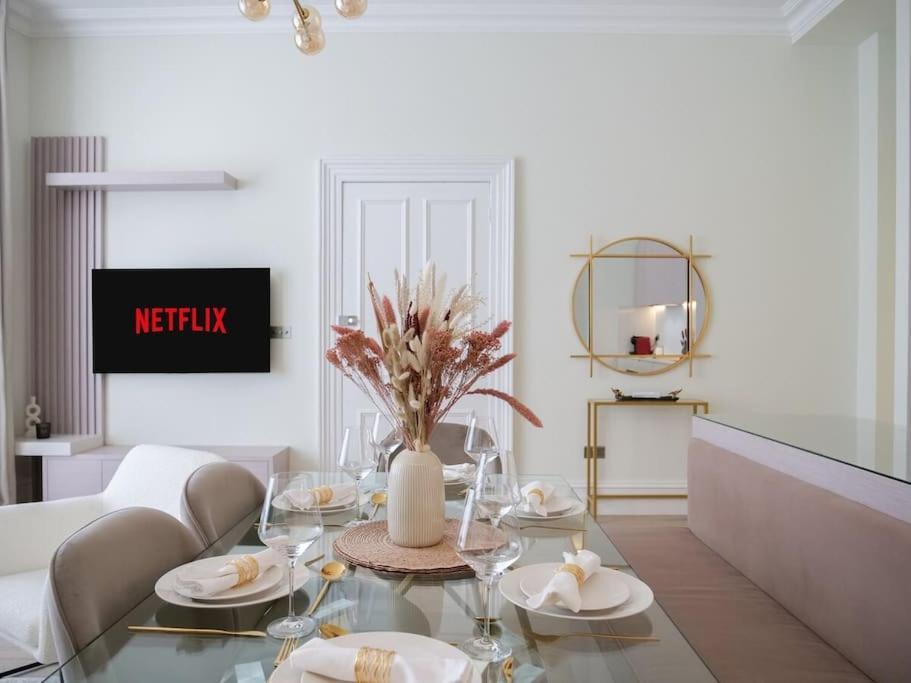 Stylish 2 Bed Flat On The Iconic Gloucester Road Apartamento Londres